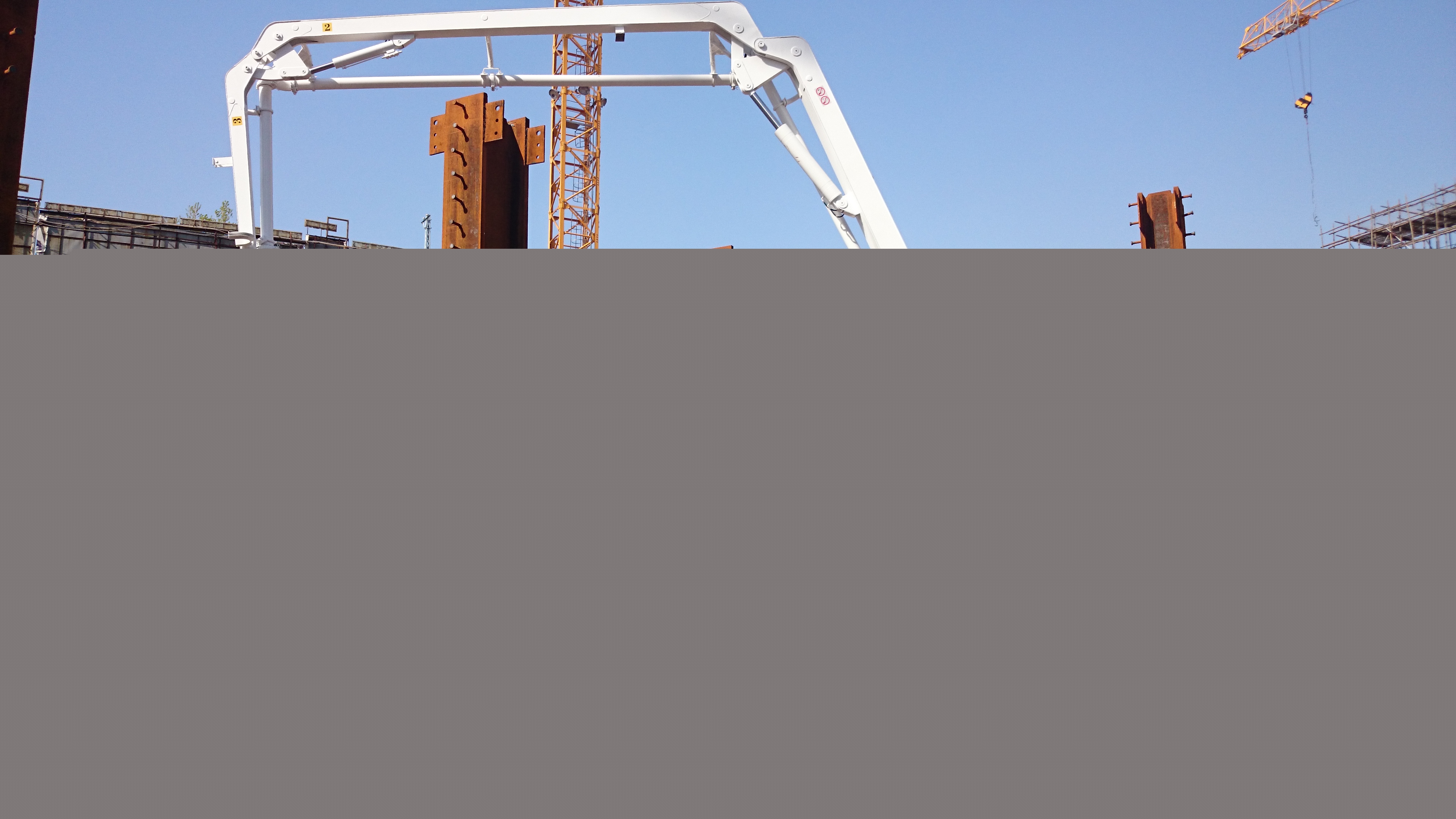 移動(dòng)式液壓布料機(jī)